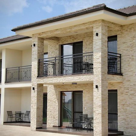 Jazmin Apartmany Veľký Meder Dış mekan fotoğraf