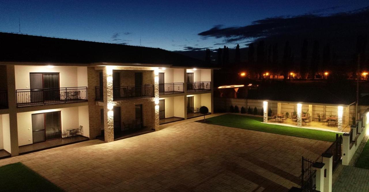 Jazmin Apartmany Veľký Meder Dış mekan fotoğraf